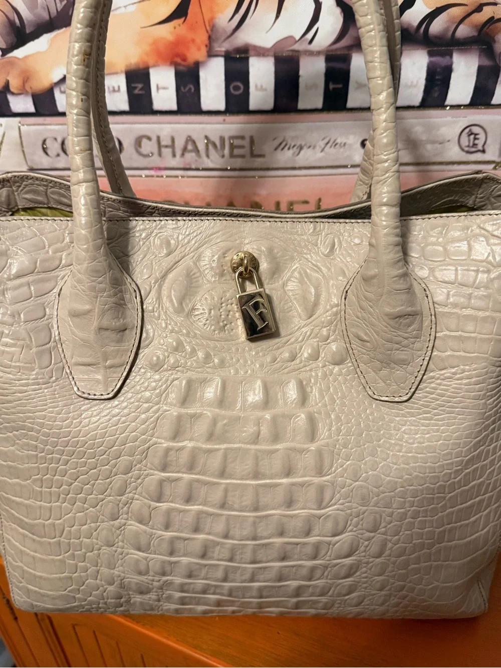 Furla Croc-Embossed Tote Bag with Lock VGUC